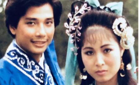 Chuyện tình 35 năm, 10 năm gián đoạn vì ghen tuông của NSND Hồng Vân và Lê Tuấn Anh