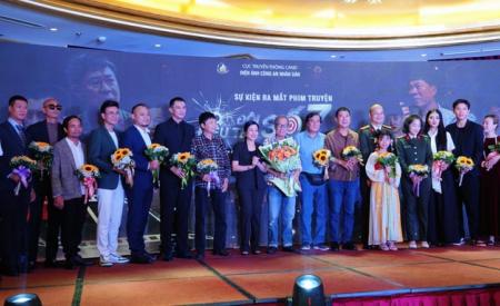 Nghẹt thở theo dõi công an phá án trong phim “Đội điều tra số 7” 