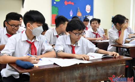 Nở rộ cuộc thi gắn mác quốc tế, nhiều trường vì thành tích ép trò phải cố
