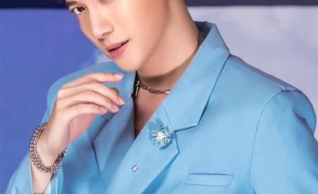 S.T Sơn Thạch và người yêu tin đồn lộ diện gây sốt cõi mạng