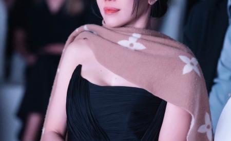 Cận cảnh nhan sắc không tuổi của Chủ tịch Miss Grand Vietnam